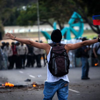 (32)VENEZUELA-CARACAS-SOCIEDAD-PROTESTA