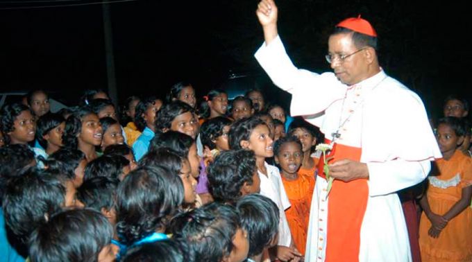 cardenal-de-india-los-cristianos-respondemos-con-amor-a-los-ataques-fundamentalistas