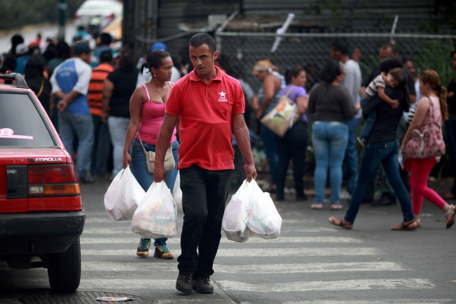 venezuela-colapso-pacifico-o-sangriento