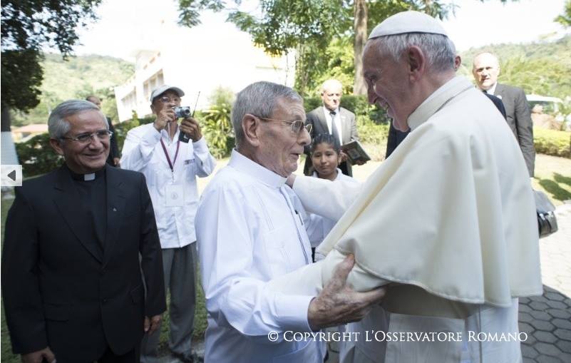 el-papa-almorzo-con-los-jesuitas-de-guayaquil-y-se-reencontro-con-su-amigo-el-p-paquito