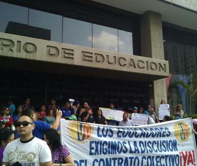 docentes-protesta