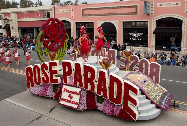 desfile-de-rosas-en-eeuu-honra-a-victimas-de-orlando