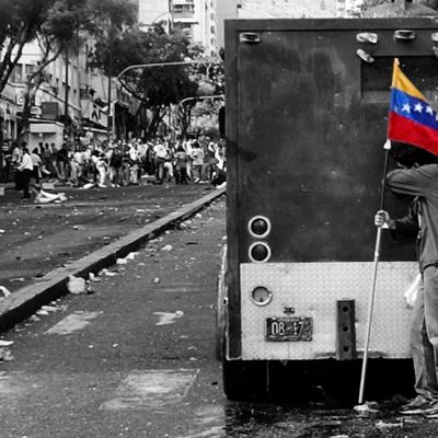 tomas-elias-gonzalez-VENEZUELA--Protestas-de-2017-en-el-espejo-del-11-de-abril