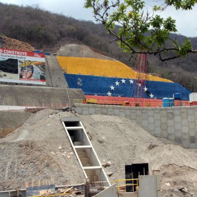 CONSTRUCCION - METRO GUARENAS GUATIRE