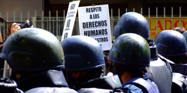 web3-venezuela-human-rights-police-street-rodrigo-suarez-cc-by-nc-nd-2-0