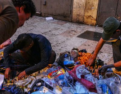 web3-venezuela-hunger-food-street-trash-people-075_camacho-notitle161006_npxgy-roman-camacho-nurphoto-ai