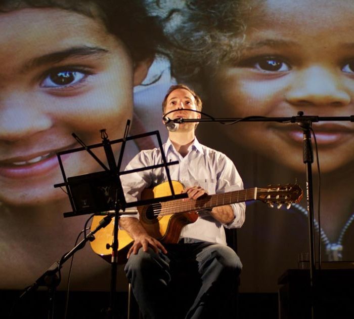 Cristóbal Fones-2-slider-fones