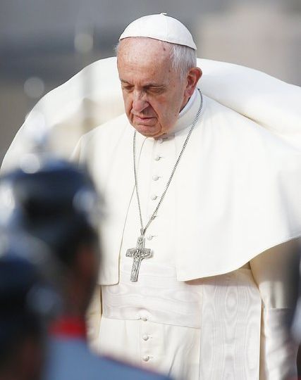 Papa controvertido-17popeES-blog427