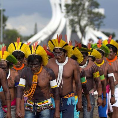 galeria_protesta_indigena_en_brasil_3-TELESUR