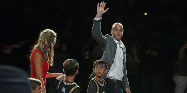web3-ginobili-nba-retire-family-063_1133354139-ronald-cortes-getty-images-north-america-afp