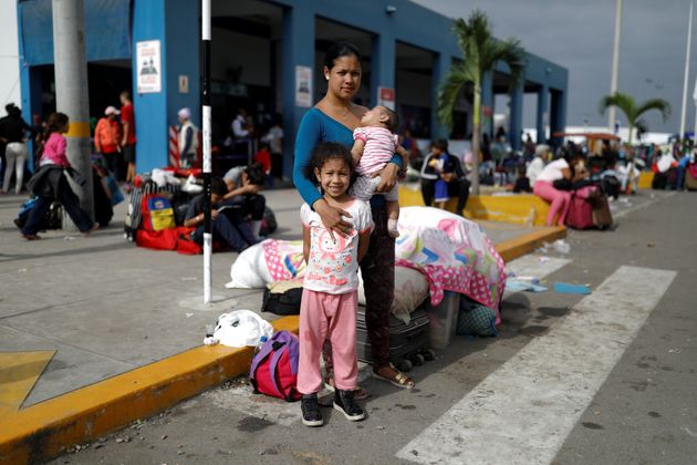 mujer venezolana enn frontera