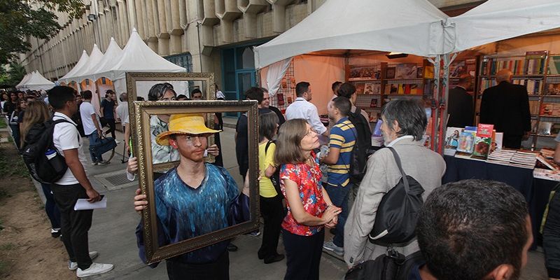 Recorrido-Feria-del-libro-del-oeste-de-Caracas-UCAB-2019-22-BR