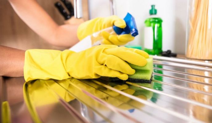 como-limpiar-la-casa-para-prevenir-coronavirus-cocina (1)