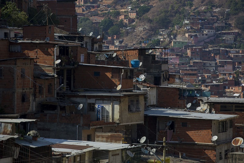 la-salida-de-directv-vulnera-la-salud-mental-del-venezolano