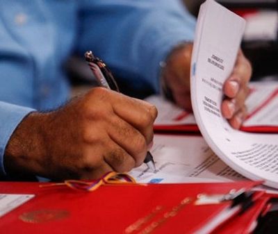 firma decreto emegencia