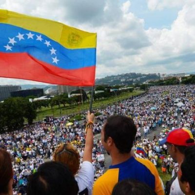 marchas-en-venezuela-e1492599723581-1024x443
