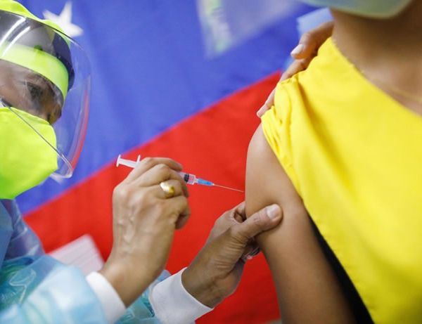 Hallazgos, vacunas y vida