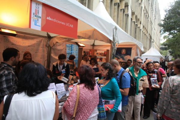 La Feria del Libro del Oeste de Caracas viene “con más fuerza”