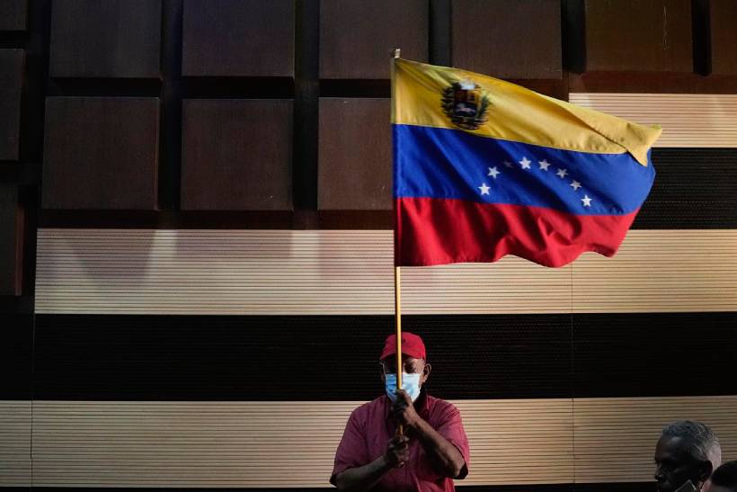 Carta Abierta a Nicolás Maduro y Juan Guaidó