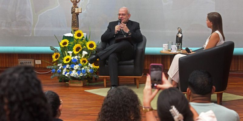 Nuncio Alberto ortega