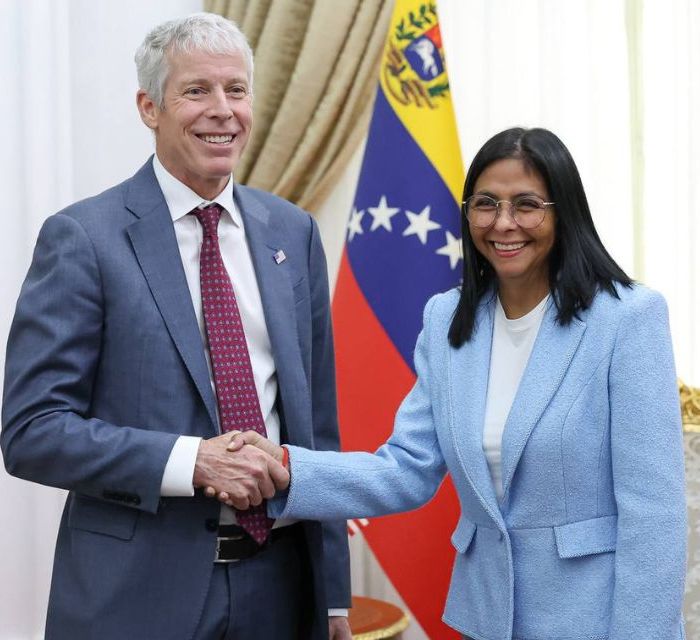 Delcy Rodríguez, min energía Trump