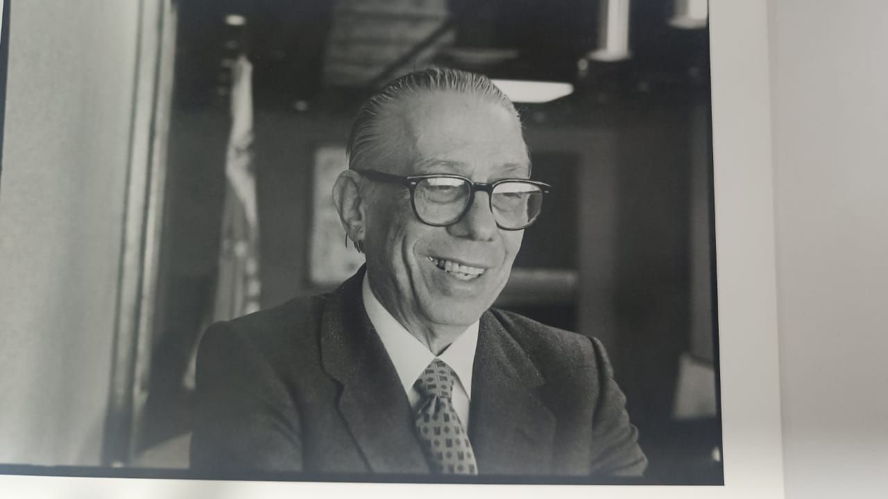 monumento-homenaje-jose-ramon-medina