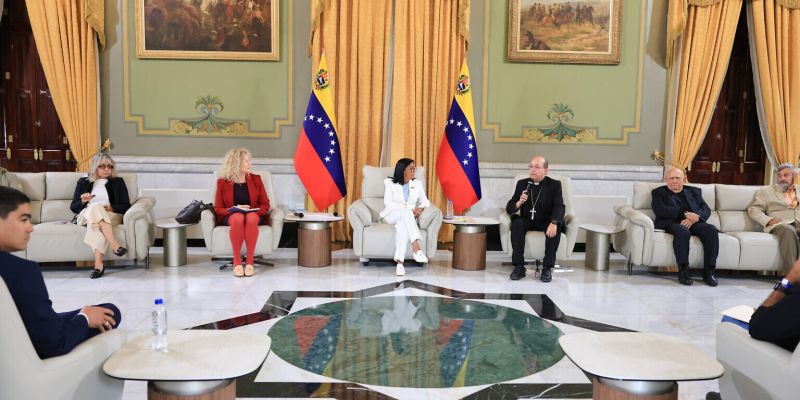 delcy diàlogo interreligioso