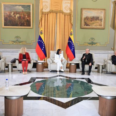 delcy diàlogo interreligioso