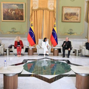 delcy diàlogo interreligioso