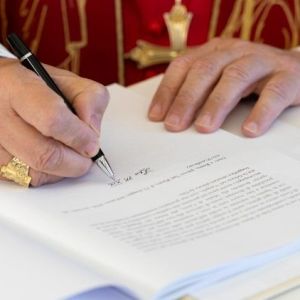 firma magnifica humanitas
